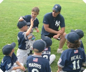 youth-sport-baseball-players